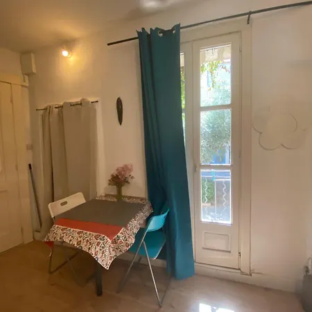 Pratique Appartement Pézenas